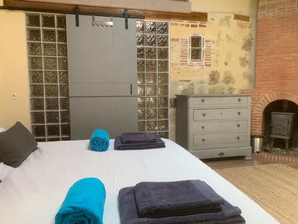 Gites de Verger, stylish self catering cottages in Sos Extérieur photo