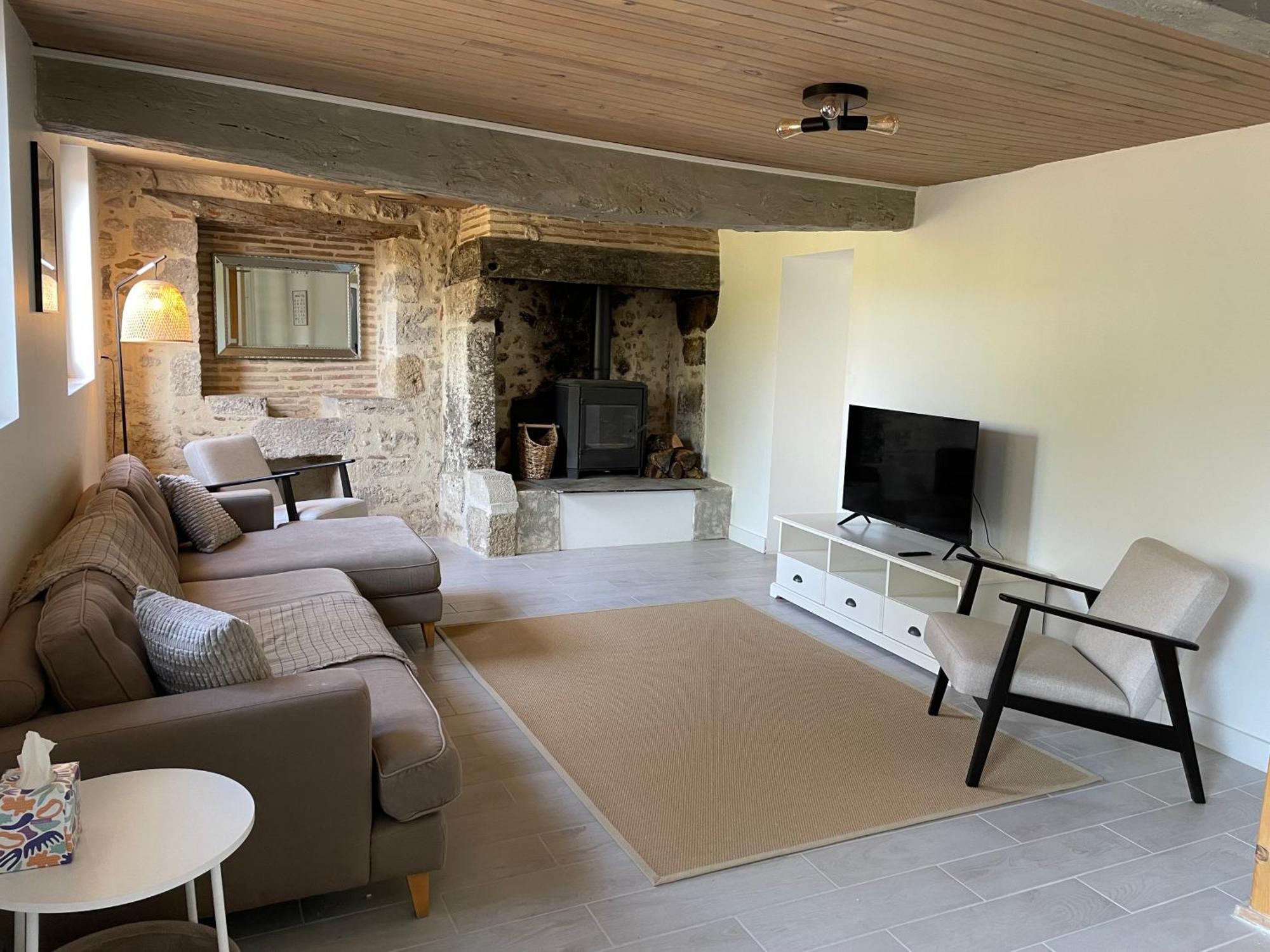 Gites de Verger, stylish self catering cottages in Sos Extérieur photo
